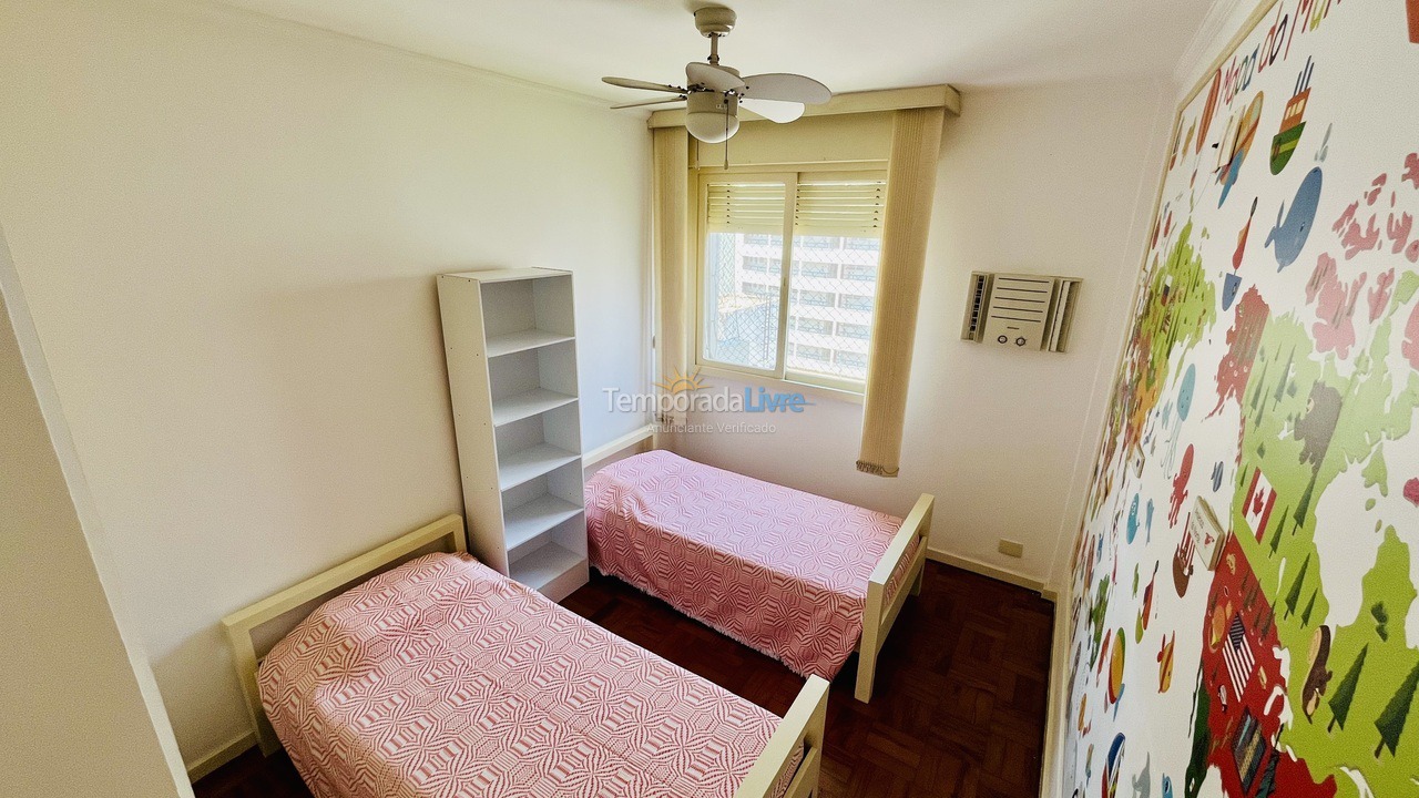 Apartamento para aluguel de temporada em Guarujá (Pitangueiras)