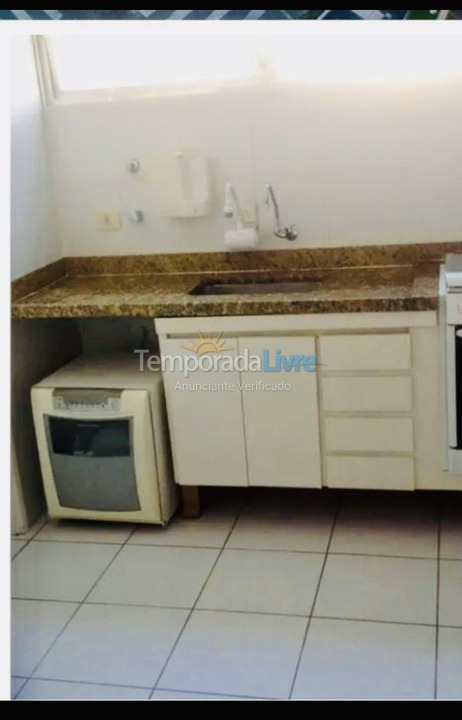 Apartamento para aluguel de temporada em Guarujá (Pitangueiras)