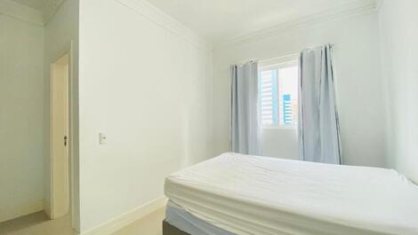 Apartment with side view in Quadra do Mar in Meia Praia