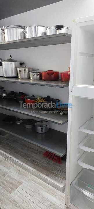 Casa para aluguel de temporada em Bertioga (Praia de Guaratuba)