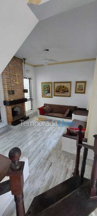 Casa para aluguel de temporada em Bertioga (Praia de Guaratuba)