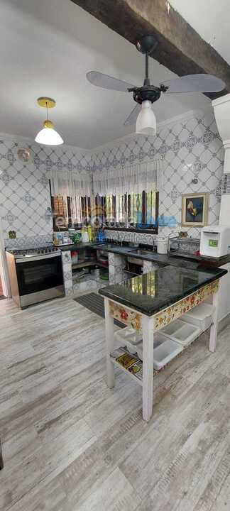 Casa para aluguel de temporada em Bertioga (Praia de Guaratuba)