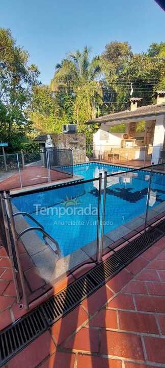 Casa para aluguel de temporada em Bertioga (Praia de Guaratuba)