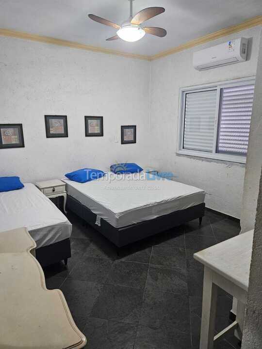 Casa para aluguel de temporada em Bertioga (Praia de Guaratuba)