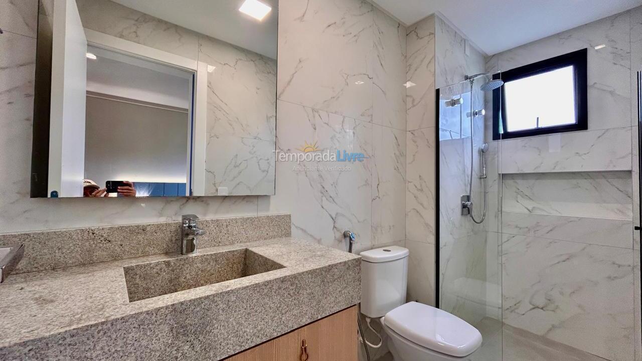 Apartment for vacation rental in Bombinhas (Canto Grande)