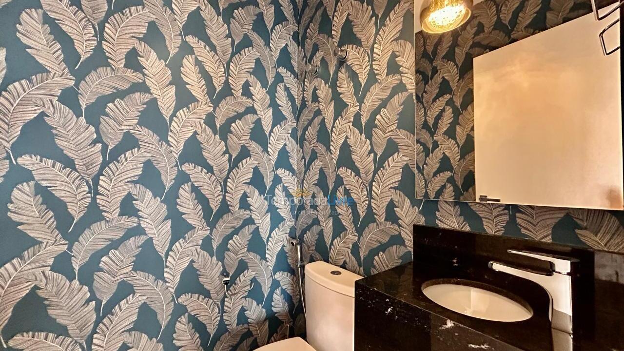 Apartment for vacation rental in Bombinhas (Canto Grande)