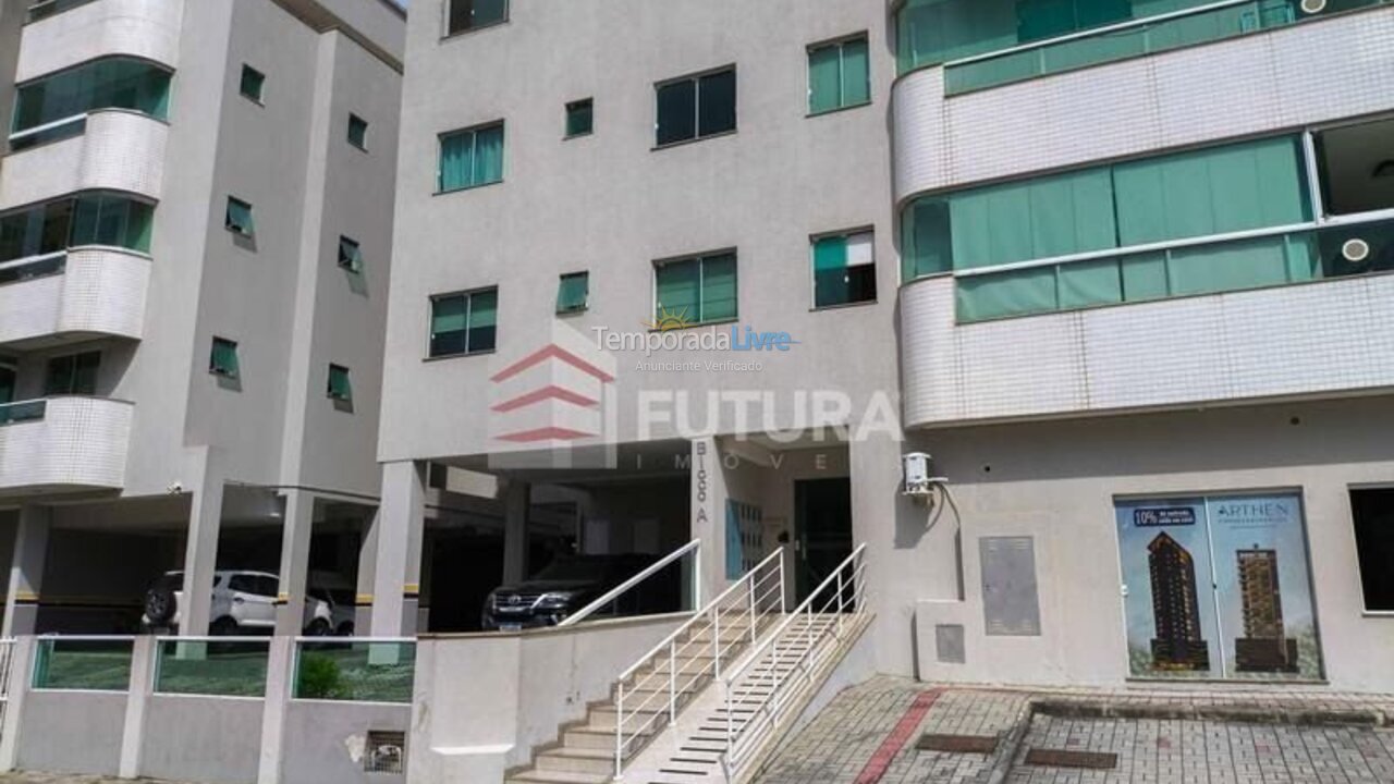 Apartamento para aluguel de temporada em Bombinhas (Praia de Bombas)