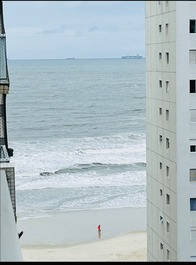 Vista ao Mar Praia Pitangueiras. Serviço de praia. Garagem