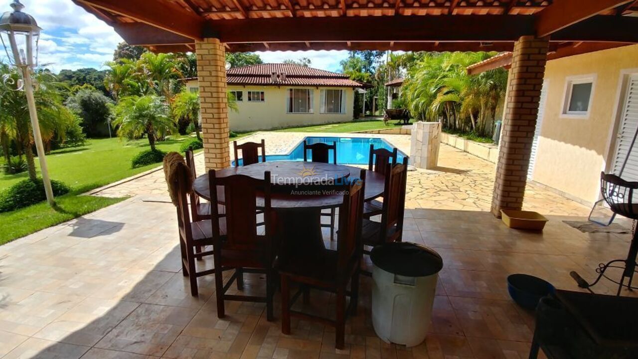 Chácara / sítio para aluguel de temporada em Salto de Pirapora (Portal de Pirapora Sp)