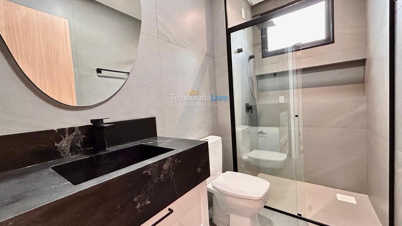 Apartamento para alquiler de vacaciones em Bombinhas (Mariscal)