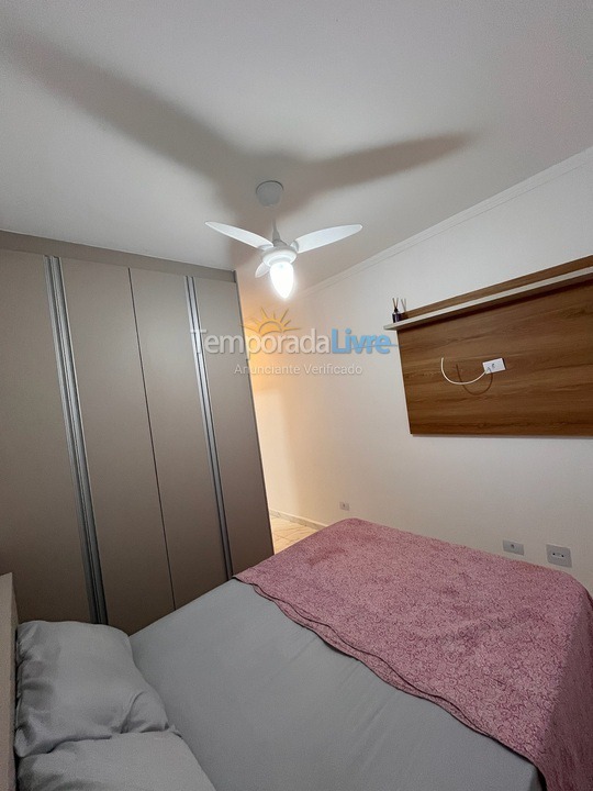 Apartamento para alquiler de vacaciones em Praia Grande (Praia do Caiçara)