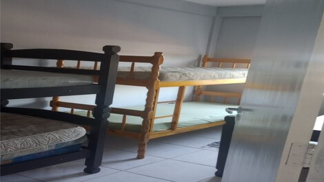 Casa 2 dorm praia lazaro com wi-fi