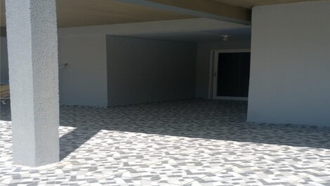 Casa 2 dorm praia lazaro com wi-fi