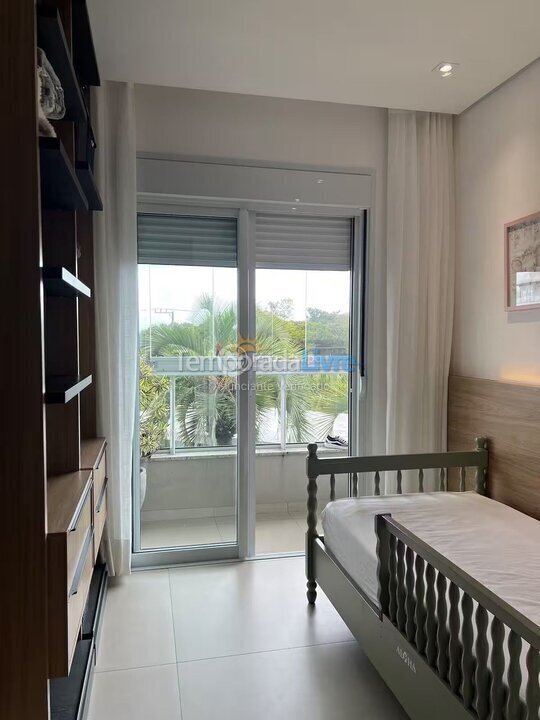 Apartment for vacation rental in Florianopolis (Campeche)