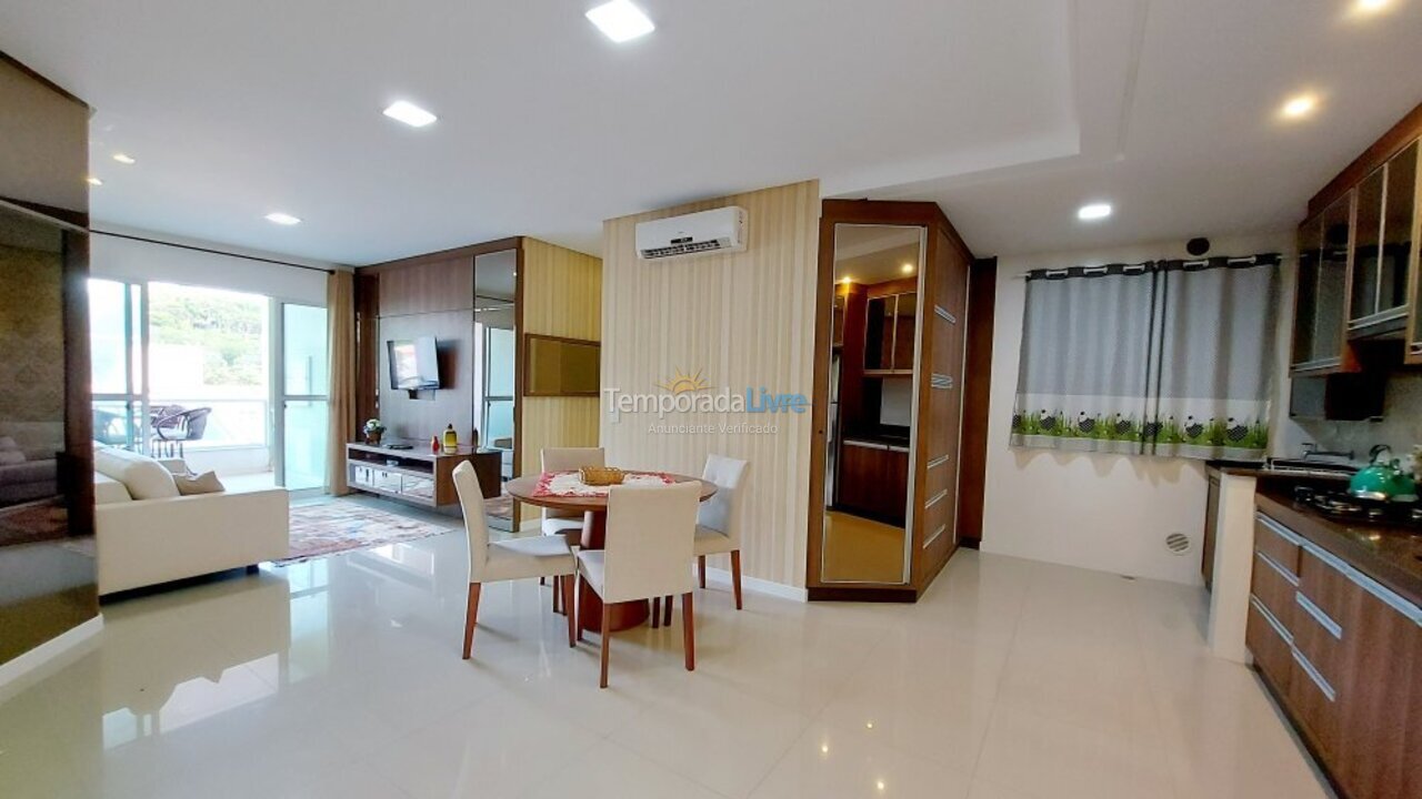 Apartamento para aluguel de temporada em Bombinhas (Praia de Bombinhas)