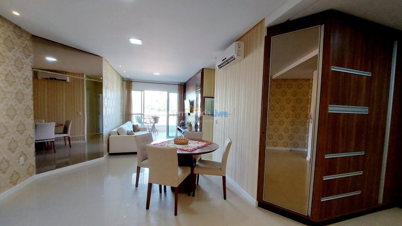 Apartamento para aluguel de temporada em Bombinhas (Praia de Bombinhas)