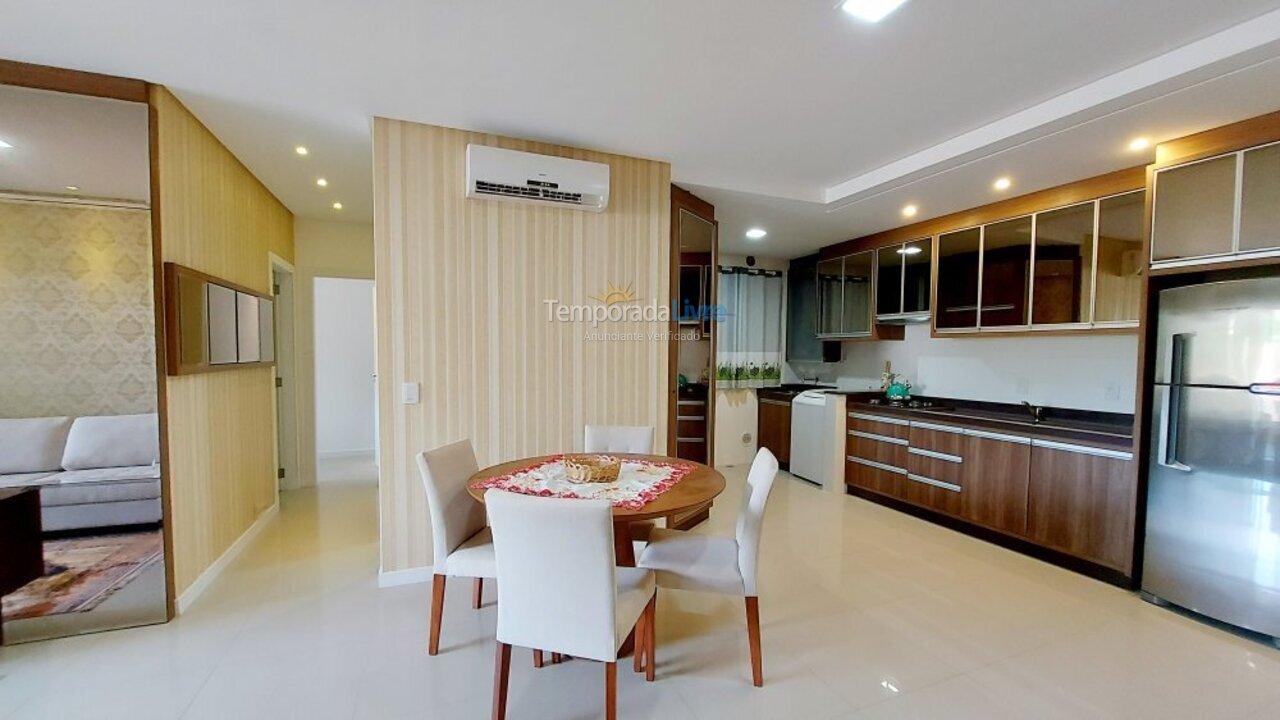 Apartamento para aluguel de temporada em Bombinhas (Praia de Bombinhas)