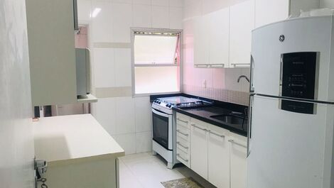 Apartamento para aluguel de temporada em Guarujá (Enseada)