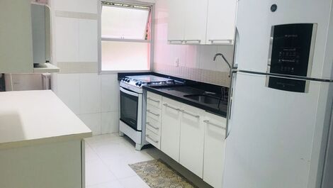 Apartamento para aluguel de temporada em Guarujá (Enseada)