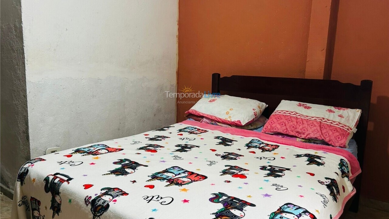 Casa para aluguel de temporada em Ubatuba (Pereque Mirim)