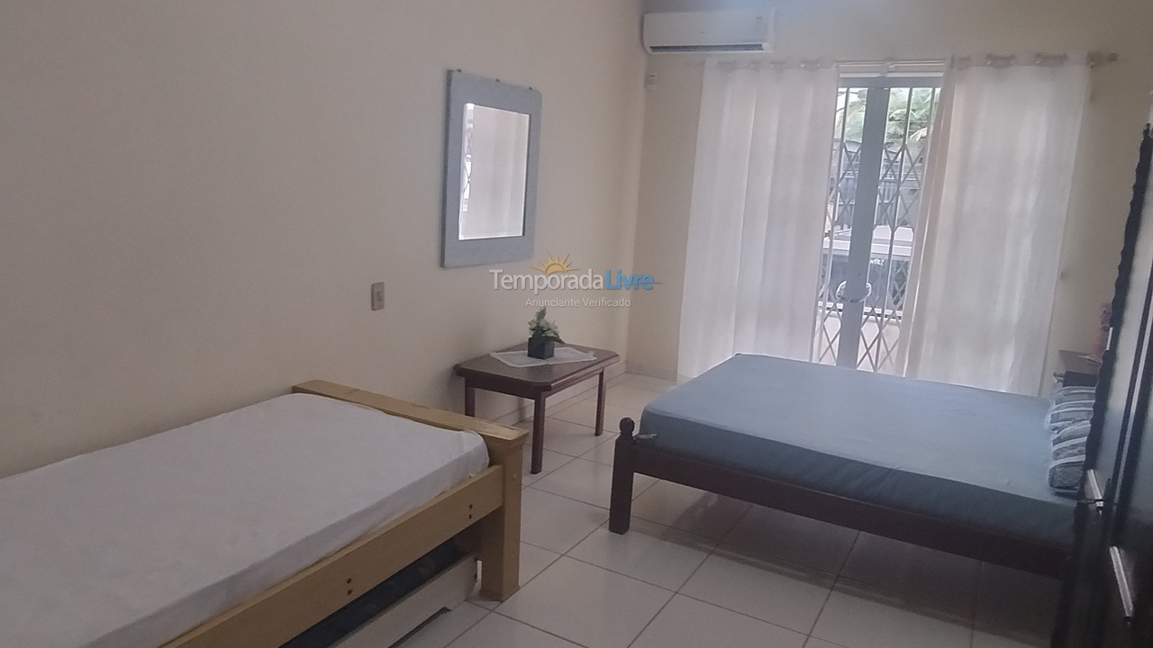 House for vacation rental in Itapema (Meia Praia)