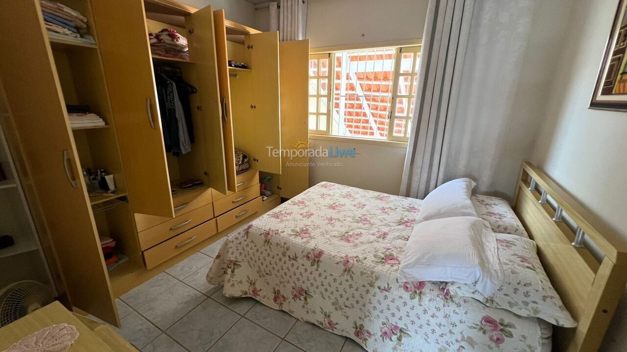 Casa para alquiler de vacaciones em São Francisco do Sul (Enseada)