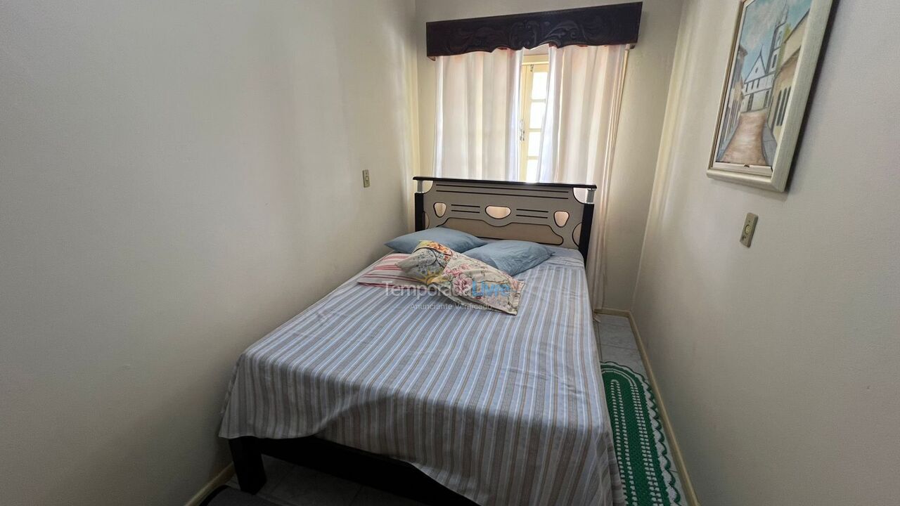 Casa para alquiler de vacaciones em São Francisco do Sul (Enseada)