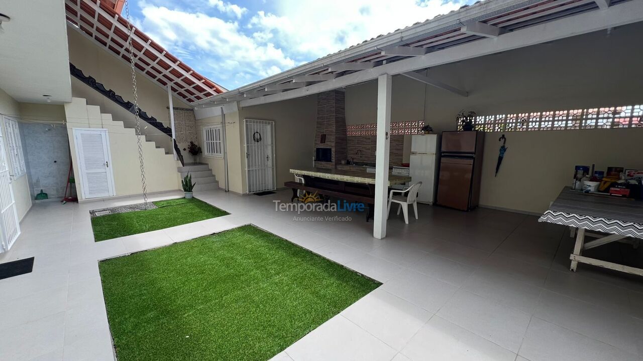 Casa para alquiler de vacaciones em São Francisco do Sul (Enseada)