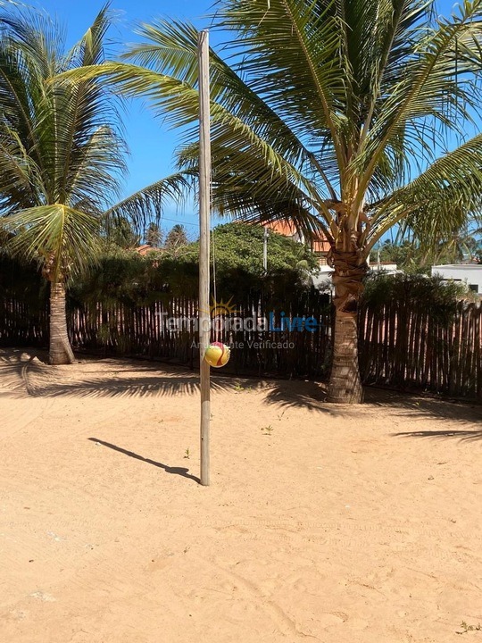 Casa para aluguel de temporada em Itapipoca (Praia da Baleia)