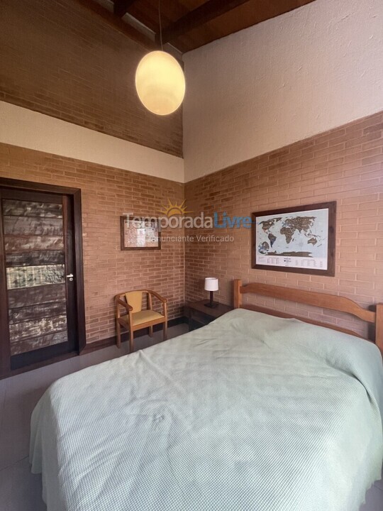 Casa para alquiler de vacaciones em Governador Celso Ramos (Centro)