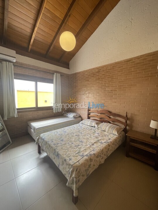 Casa para alquiler de vacaciones em Governador Celso Ramos (Centro)