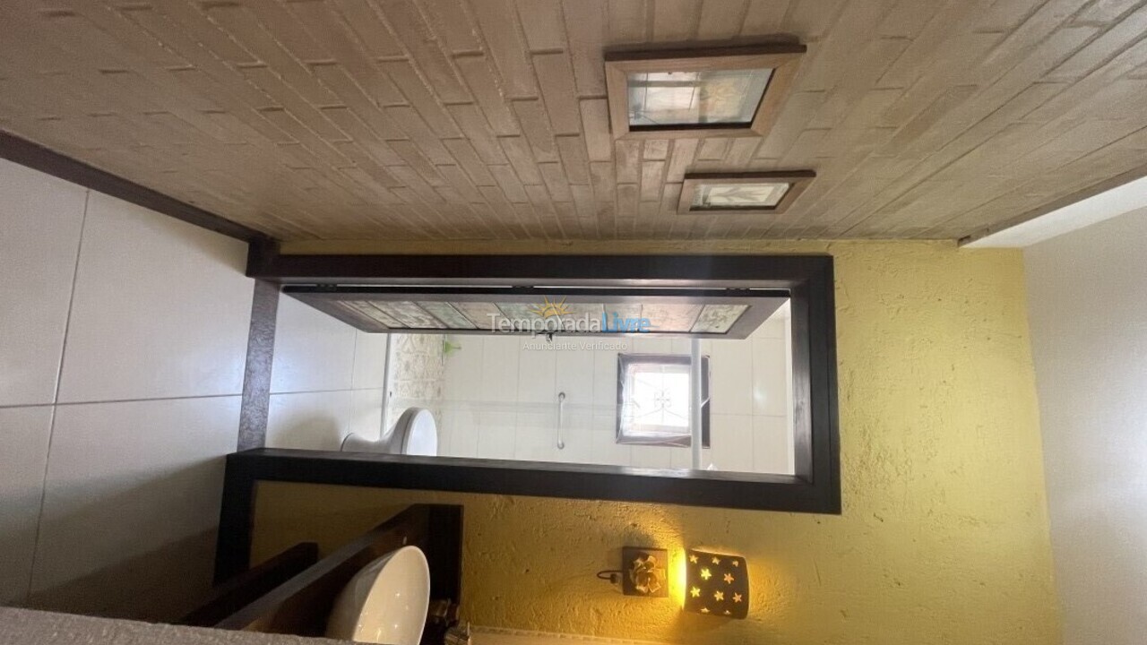 Casa para alquiler de vacaciones em Governador Celso Ramos (Centro)