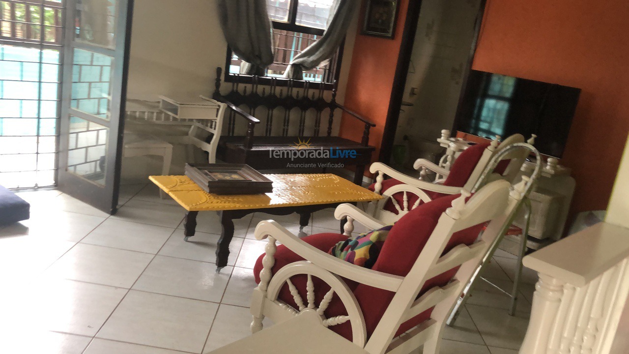 Casa para alquiler de vacaciones em Matinhos (Caiobá)