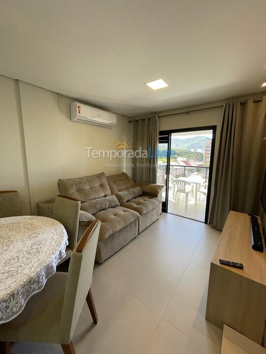 Apartamento para alquiler de vacaciones em Governador Celso Ramos (Palmas)