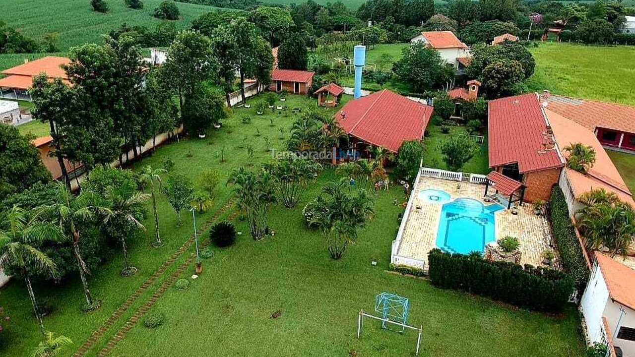 Chácara / sítio para aluguel de temporada em Boituva (Vitassay)