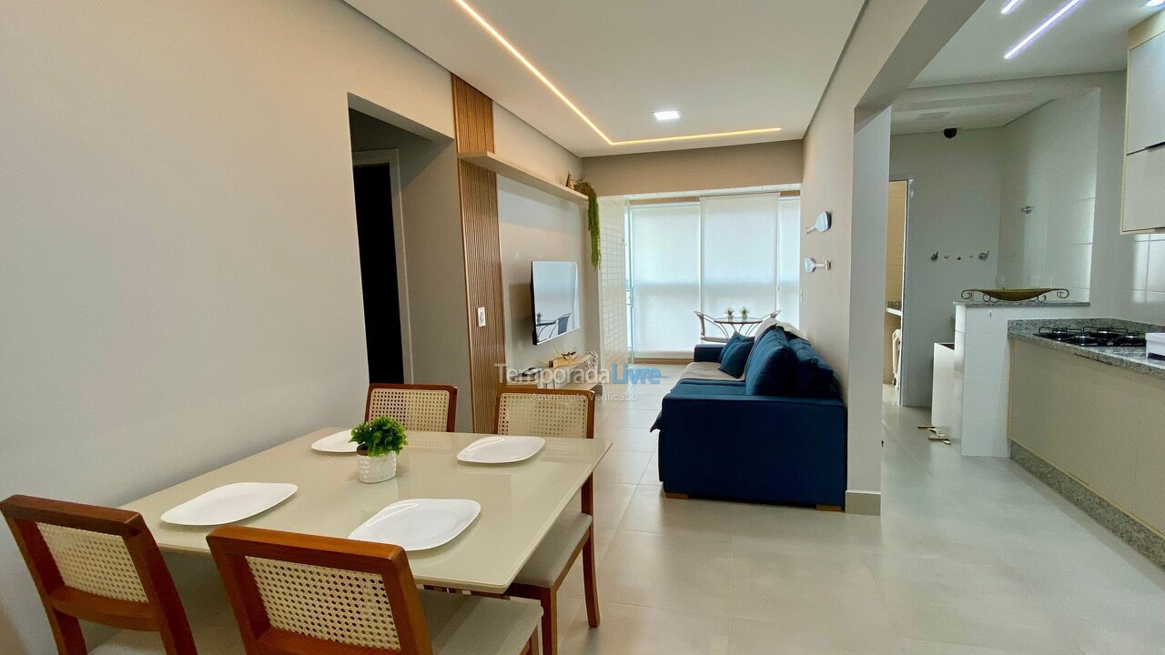 Apartamento para aluguel de temporada em Praia Grande (Campo da Aviacao)