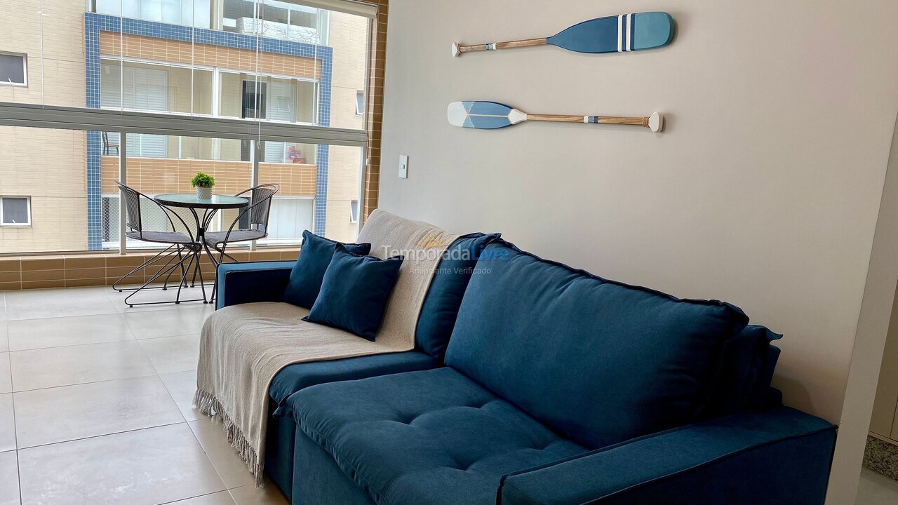 Apartamento para aluguel de temporada em Praia Grande (Campo da Aviacao)