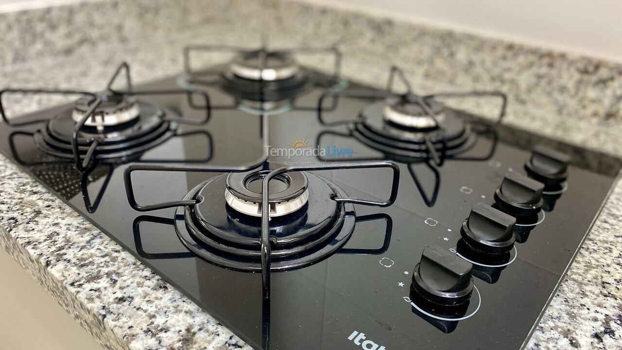 Apartamento para aluguel de temporada em Praia Grande (Campo da Aviacao)