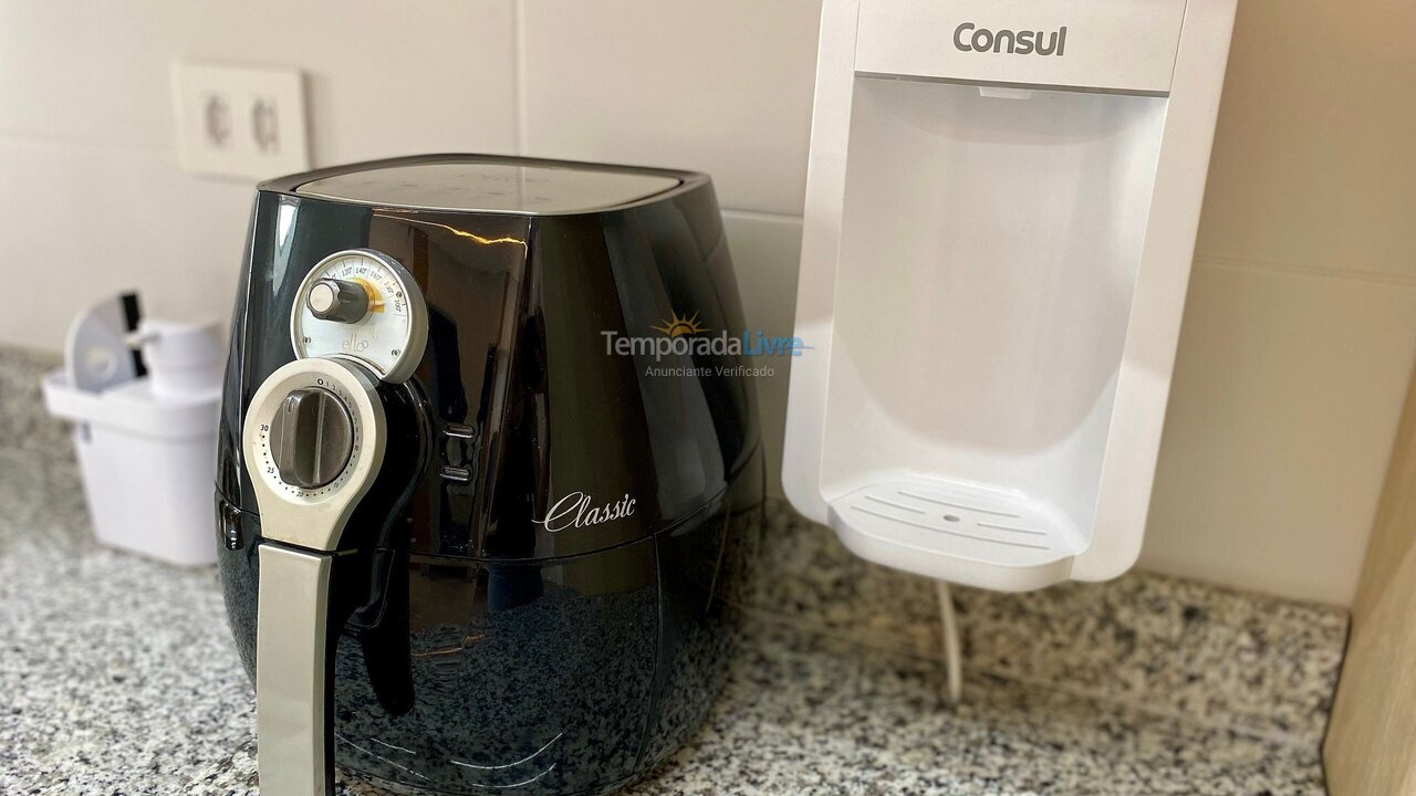 Apartamento para aluguel de temporada em Praia Grande (Campo da Aviacao)