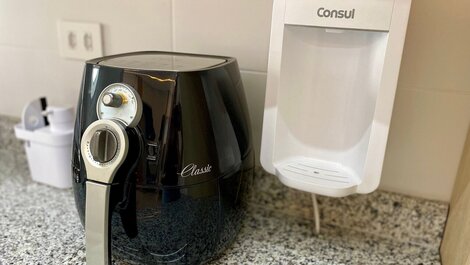 A178 - Conforto e Vista Mar | Churrasqueira | Suíte e Ar Condicionado