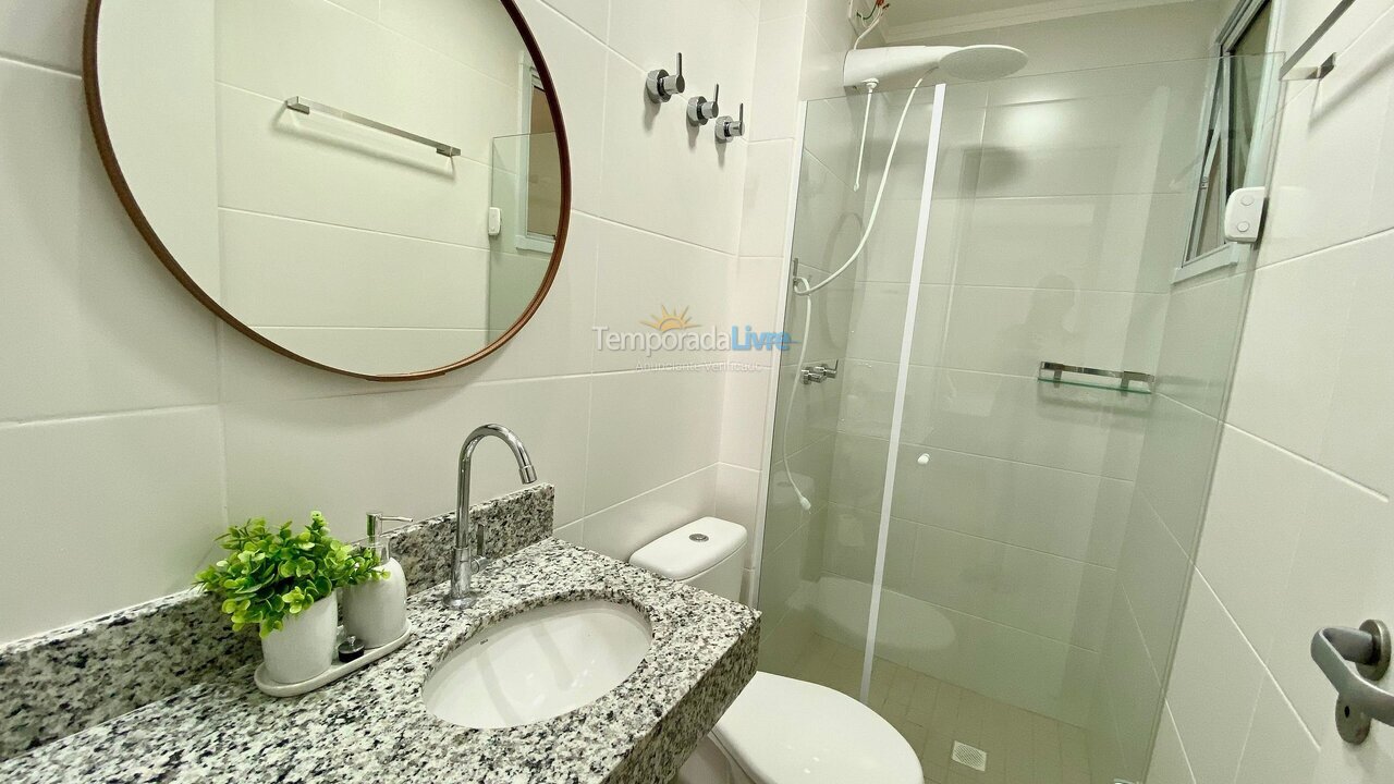 Apartamento para aluguel de temporada em Praia Grande (Campo da Aviacao)