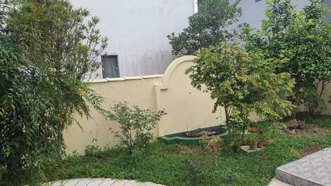 Casa en Comunidad Cerrada en la Playa