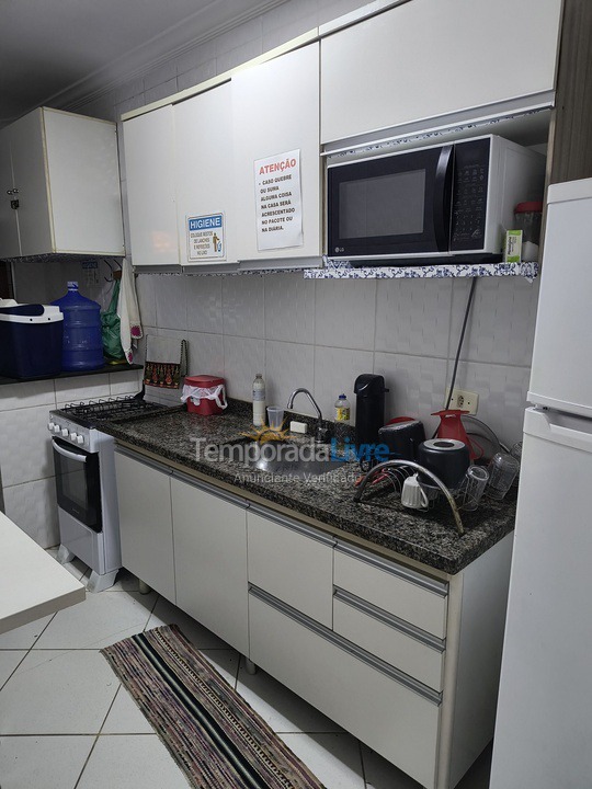 Apartment for vacation rental in Ubatuba (Praia das Toninhas)