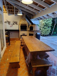 Casa próximo a praia Riviera - 5 suítes no módulo 4