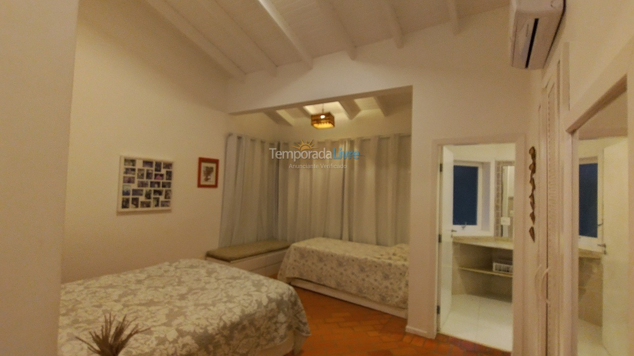 Casa para aluguel de temporada em Bertioga (Riviera de São Lourenço)