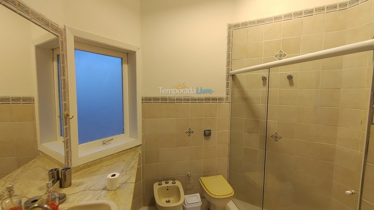 Casa para aluguel de temporada em Bertioga (Riviera de São Lourenço)