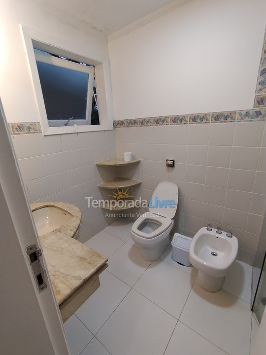 Casa para aluguel de temporada em Bertioga (Riviera de São Lourenço)