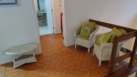 Casa próximo a praia Riviera - 5 suítes no módulo 4