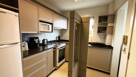 Alquiler Vacacional en Bombinhas Apartamento 03 habitaciones - LA0067