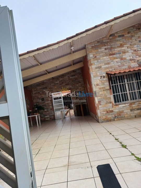 Casa para aluguel de temporada em Mongaguá (Jd Aguapeu)